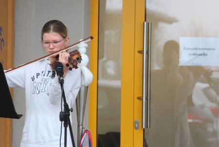 ODPRTJE NOVIH PROSTOROV ZOBNE ORDINACIJE V ZD CERKNICA-ENOTA NOVA VAS 18 FOTO LJUBO VUKELIČ